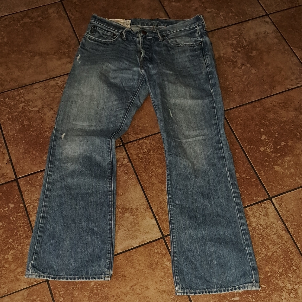 Abercrombie & Fitch Relaxed Fit Blue Jeans